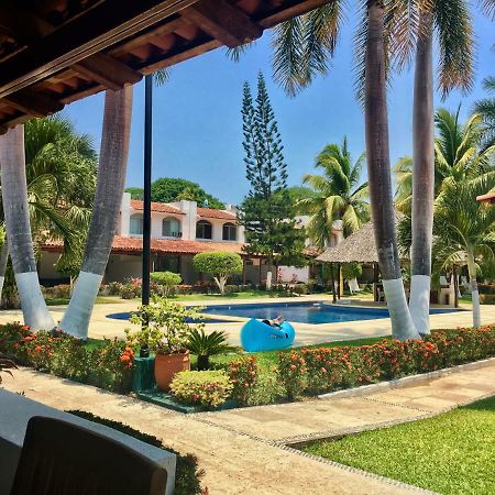 Casa Romantica De Playa Ixtapa  Zewnętrze zdjęcie
