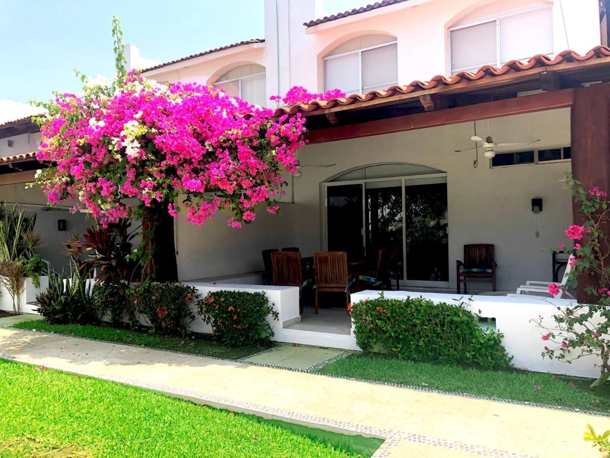 Casa Romantica De Playa Ixtapa  Zewnętrze zdjęcie